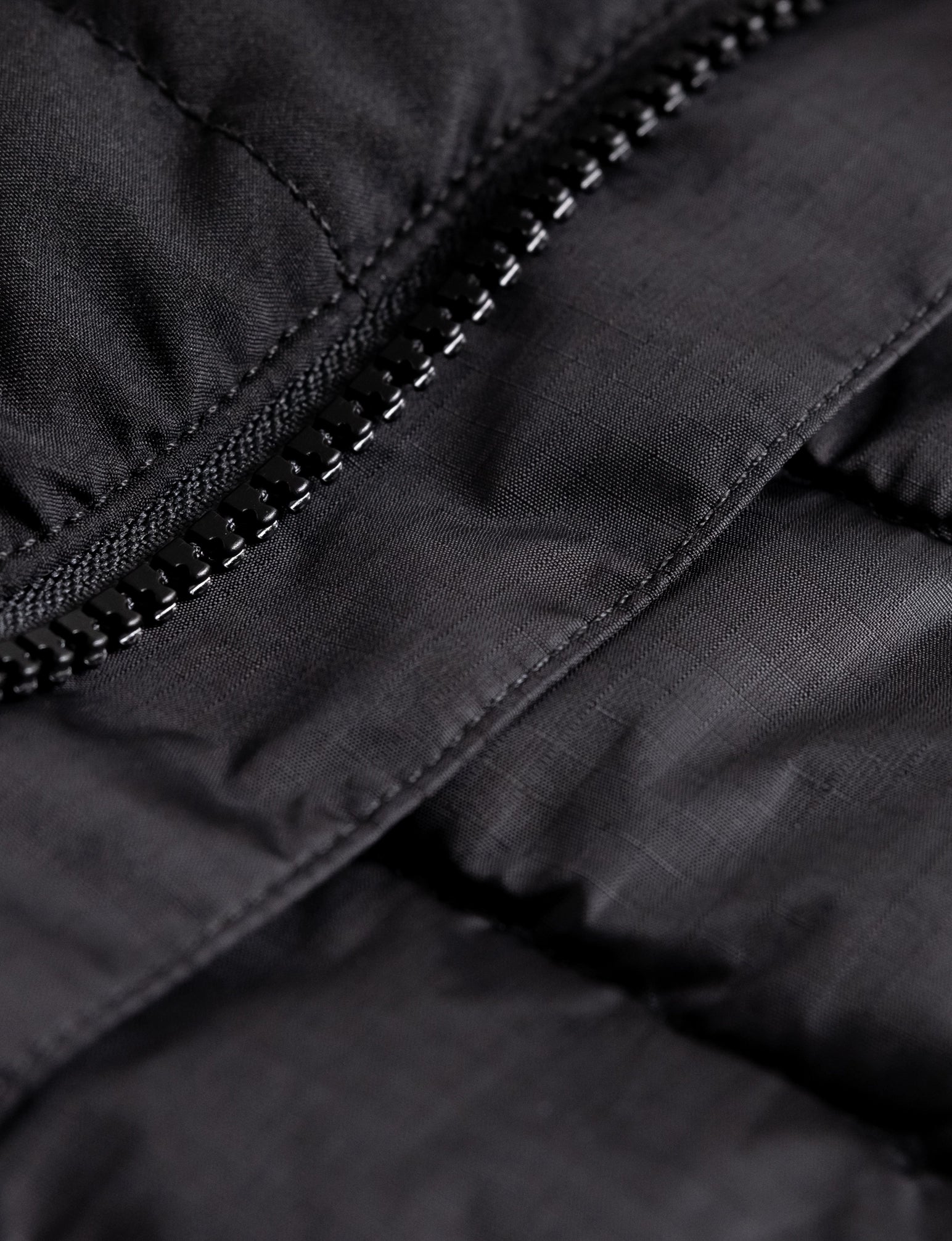 NOVALOC? INSULATED VEST - Image 9