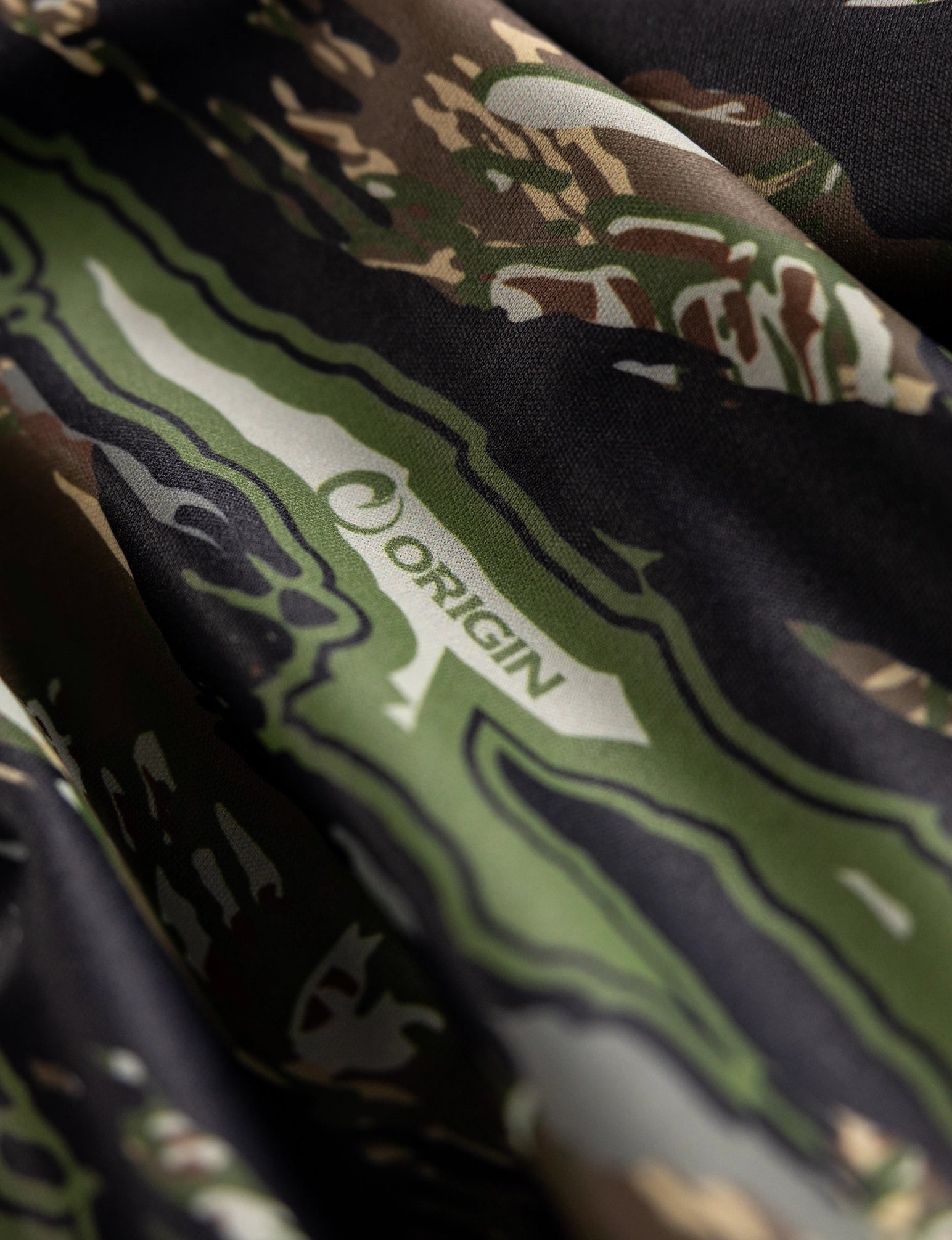 ORIGIN RTX? brrr?? RAPTOR CAMO COOLING HOODIE - Image 7