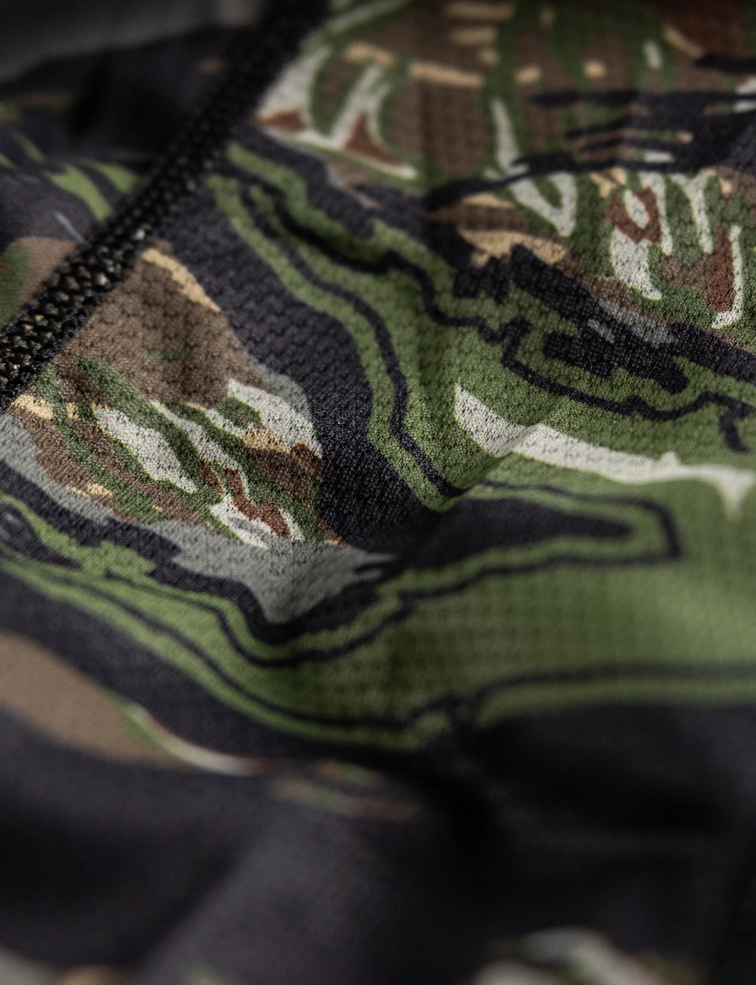 ORIGIN RTX? brrr?? RAPTOR CAMO COOLING HOODIE - Image 8